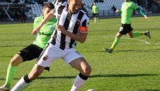 Преди "Битката за Пловдив": Звездата на Локо скита по нощите