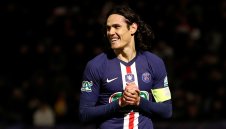 Юнайтед и Челси в битка за Кавани