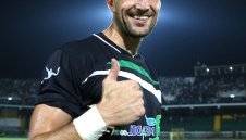 Гълъбинов герой за Ливорно + ВИДЕО