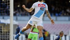 Наполи се разбра с Инсинье