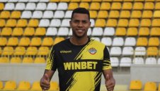 Официално: Ботев (Пловдив) подписа с голмайстора на малтийското първенство