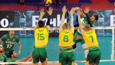 "Кенгурата" потъпкаха волейболистите ни насред София