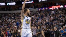 Отново! Тройка на Къри измъкна Голдън Стейт