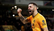 Фиорентина пробва да вземе Кутроне