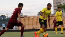 "Канарчетата" прелетяха в следващия кръг на Лига Европа