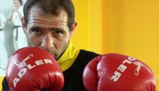 Сарафа полудя: Предизвика Флойд Мейуедър + ВИДЕО