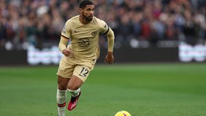 Бившата на Роналдо хвърли око на халф от Челси + СНИМКИ