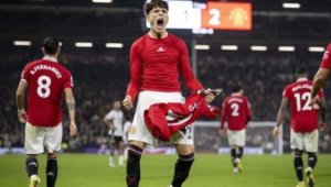 Гарначо заведе гаджето в Рим, докато чака трансфер