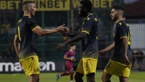 Куп контузии в "Ботев" преди дербито с "Локо"