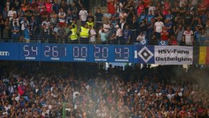 Легендата Уве Зелер призова за повече мъжество в Хамбургер