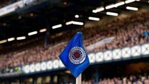 Наръгаха двама фенове на мач на Рейнджърс! Полицията е на крак 