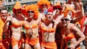 В Холандия призоваха феновете си в ЮАР към бдителност