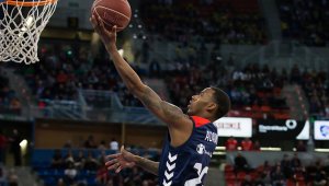 Валенсия с първа загуба на баскет