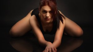 Палавата Нуши не иска Гришо да я... гуши + СНИМКИ