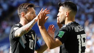 Меси тъжи за Агуеро: Много боли! + СНИМКИ