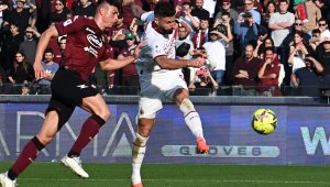 Остава ли в Милан? Оливие Жиру разкри бъдещето си