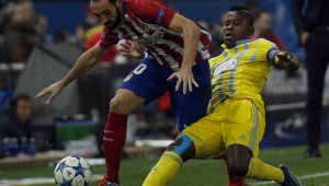 Левски иска звездата на Мъри Стоилов