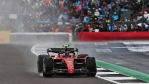 Изненада на "Силвърстоун"! Сайнц тръгва пръв утре