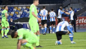 Наполи смаза Лацио в мач със 7 гола