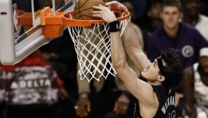 Сакраменто и Бруклин си спретнаха най-резултатния си мач в НБА от 30 години