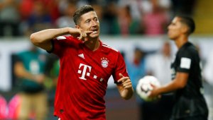 В Байерн хвалят Левандовски за реакцията след сагата