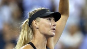 Шарапова, Азаренка и Квитова продължават с убедителните си изяви в Ню Йорк