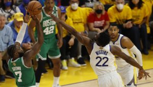 Обрат! Бостън шокира Голдън Стейт след 40:16 в последната четвърт