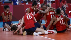 Реванш: САЩ размаза Бразилия в женския финал във волейбола