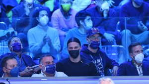 Милан преподписва с 40-годишния Ибра
