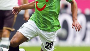 Гладбах прилапа звездата на Хановер