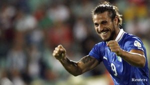 Освалдо посвети головете на дъщеря си