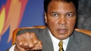 Мохамед Али продаде името си за 50 млн. долара