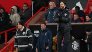 Аморим "бяга" от социалните мрежи заради дъжд от псувни
