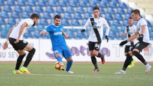 Левски и Берое в битка за румънски национал