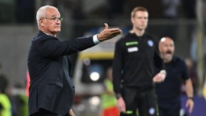 Изумително! Каляри обърна Фрозиноне от 0:3 до 4:3 след 70-ата минута