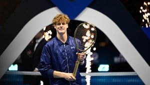 Синер прехвърли 50 млн. долара от наградни фондове