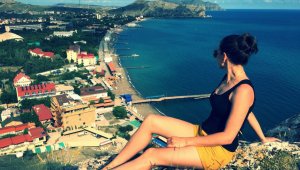 Секси рускиня събра погледите в Пьончан, сравняват я с Анджелина Джоли и Адриана Лима + ГАЛЕРИЯ