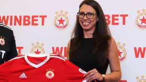 Жена става "голяма клечка" в ЦСКА
