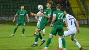 Ботев Враца е на бараж, а Монтана изпадна от елита