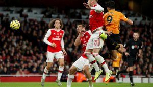 Арсенал пак се изложи у дома. Вълците си тръгнаха с 1:1 от "Емиратс"