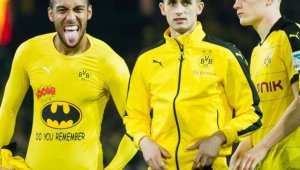 Янузай се завръща в Юнайтед