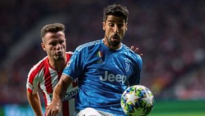 Сами Кедира вика за гаджето си на световното + СНИМКИ