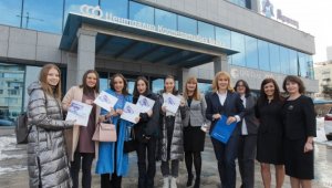 ЦКБ награди диамантените момичета за триумфа им