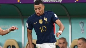 Гавра! Френски национал се подигра с Уокър заради Мбапе