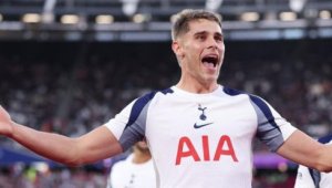 Тотнъм тресна Лийдс без Груев