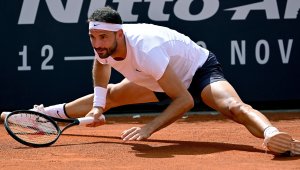 Горещо: Гришо и сексбомба си пуснаха голи снимки 