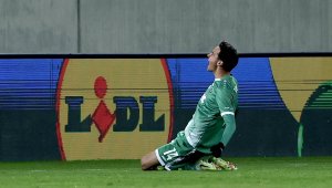 Лудогорец е опрян до стената срещу Славия