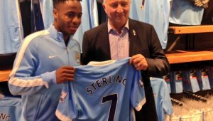 ОФИЦИАЛНО: Стърлинг е играч на Манчестър Сити