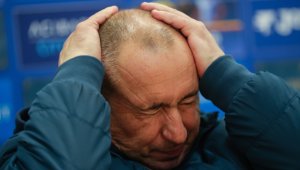 Мъри спаси Левски от хаоса, а други обират лаврите