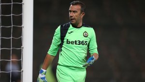 Драма в Пазарджик! И дузпаджията Георги Петков не спаси Славия